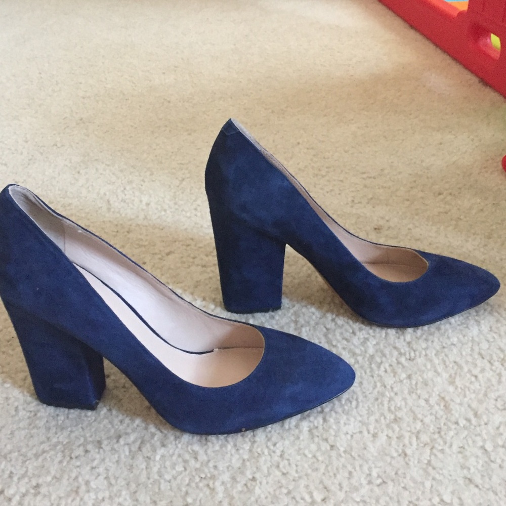 Marc Fisher 8-1/2 high heels